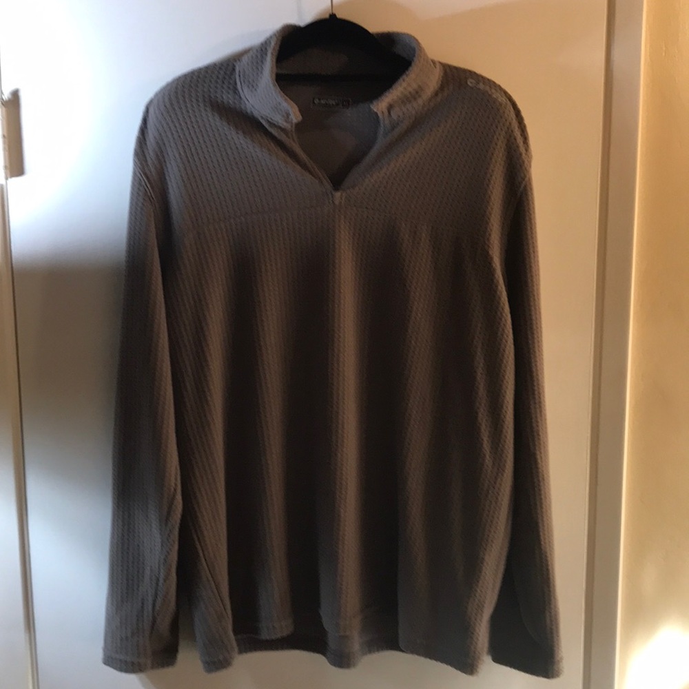 Pull over polo fleece by Hi-Tec size XL 1/4 zipper brownish